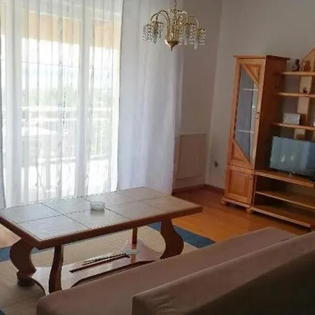 House Panorama - One Bedroom With Balcony And Sea View Apartman 4 アパート *