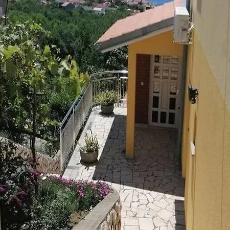 House Panorama - One Bedroom With Balcony And Sea View Apartman 4